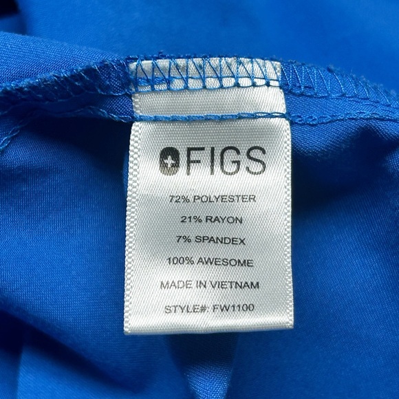 Figs Casma Scrub Top 3-Pocket Royal Blue Size Medium - Picture 4 of 9